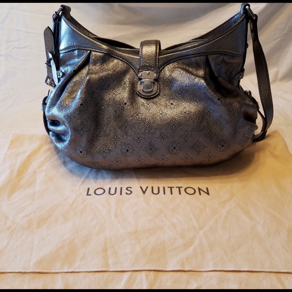 Louis Vuitton Mahina XS Bronze